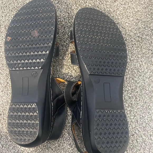 Volks Walkers Black Strappy Slingbacks Comfort Velcro Steyr Sandals Size 42 / 11 - Picture 6 of 6